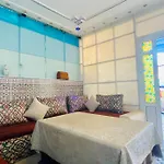 Appartement Riad Style-Sky View Au Centre Ville, Internet Fibre, Canal Plus, Chaines Internationales